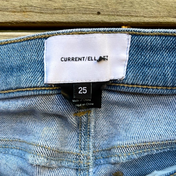Current/Elliott Light Wash Jeans | sz 25 - Picture 2 of 4